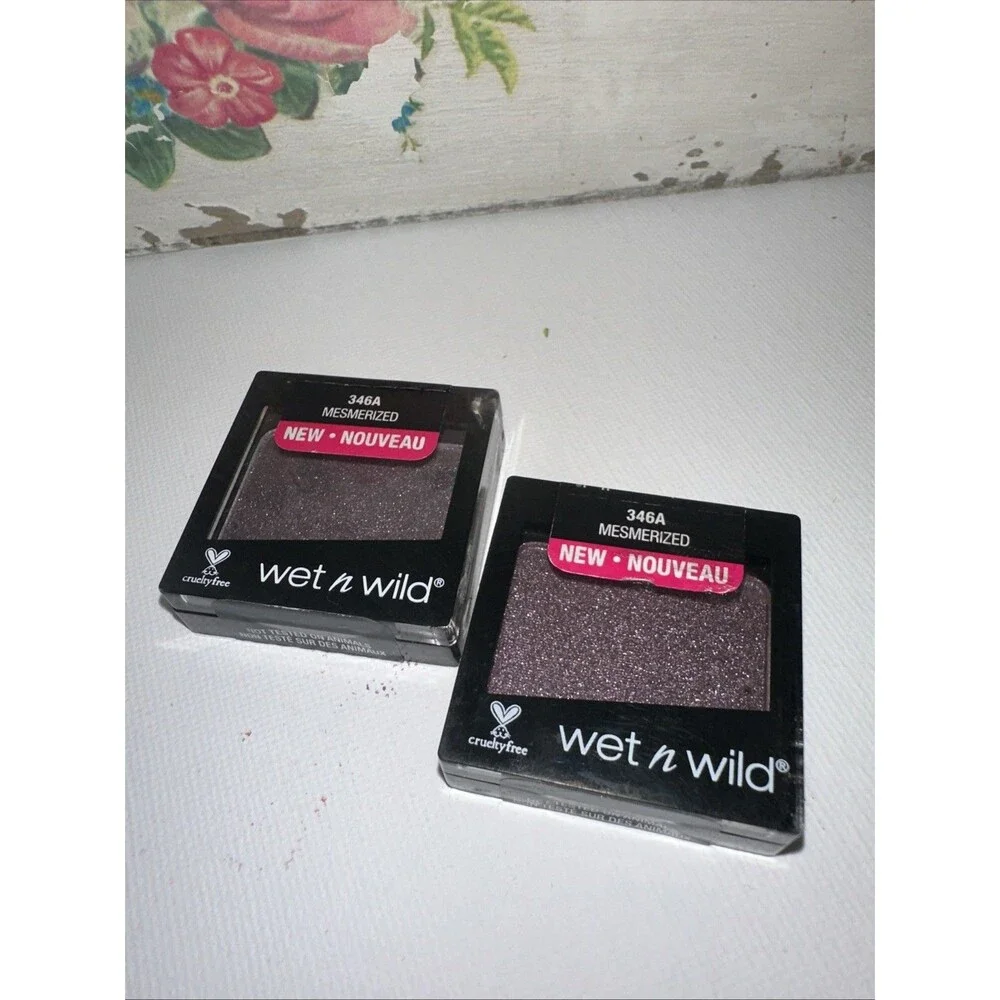 Wet n Wild Color Icon Eyeshadow Single 346A MESMERIZED, dark purple shade x2